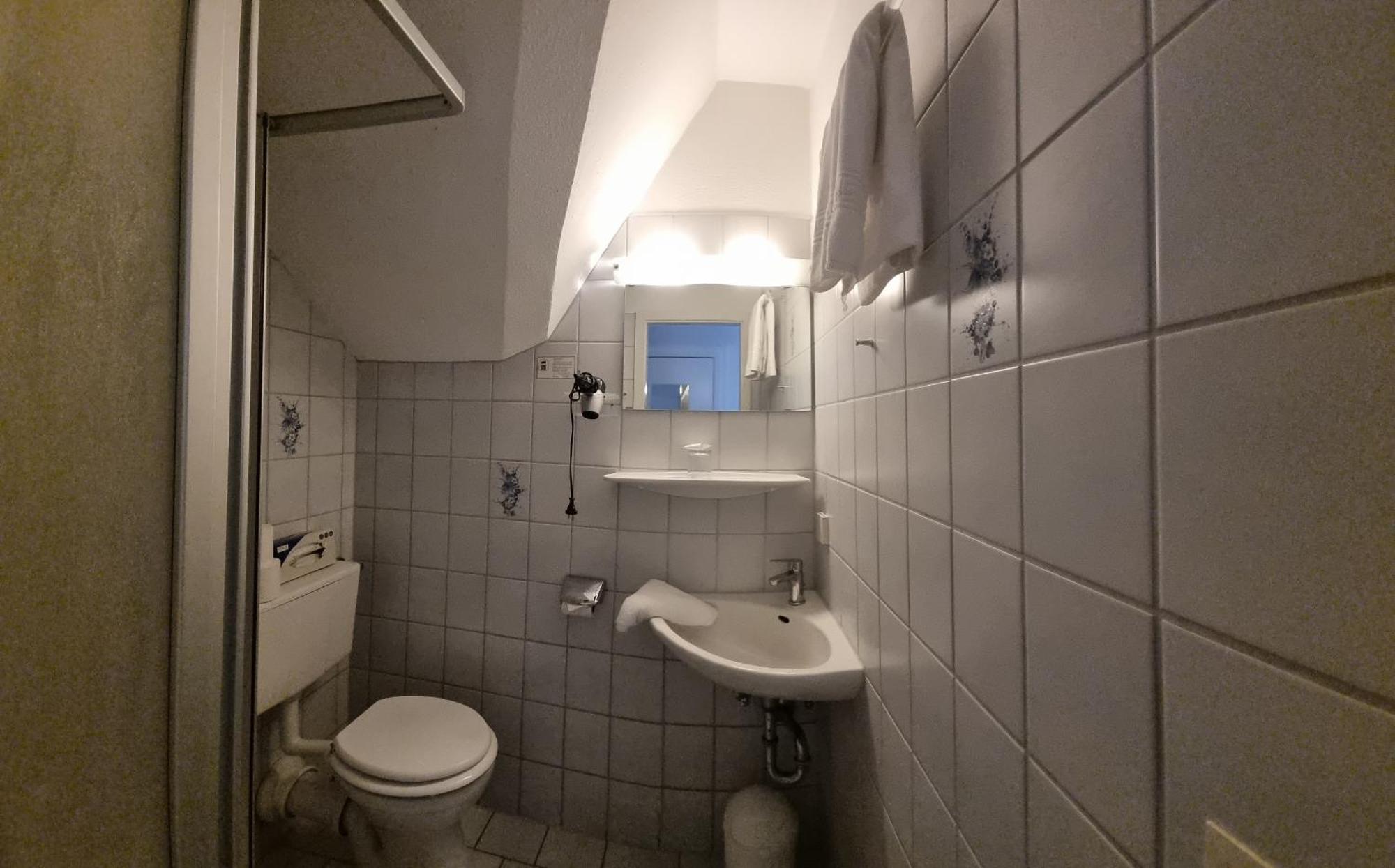 Hotel-Cafe-Lindow Wenningstedt-Braderup Eksteriør billede